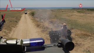 Российские военные расстреливают джихад мобиль из гранатомета эксклюзивные кадры