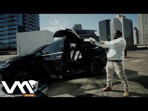 Famo gang - NO GIVING UP ( Official Muse Video )