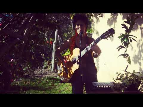 Bate Folha (Neila Kadhí e Khrystal)