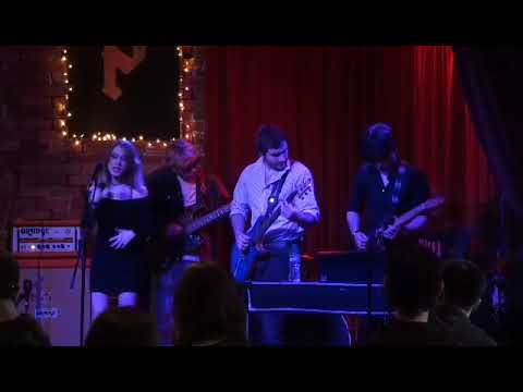 Greyspire - Icelandic Poppies - LIVE @Porters CARDIFF