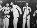 THE SOLITAIRES - WALKING ALONG 