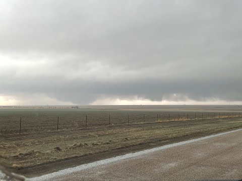 CLOSE RANGE to the Happy, Texas WEDGE TORNADO / Weather Pursuit S4 Ep1