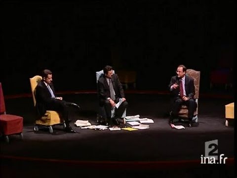 Nicolas Sarkozy / François Hollande debate on the veil at school
