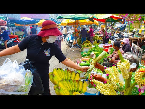 Clothes, foods, and more available at Boeng Trabaek Market - Amazing Food Tour Around Market