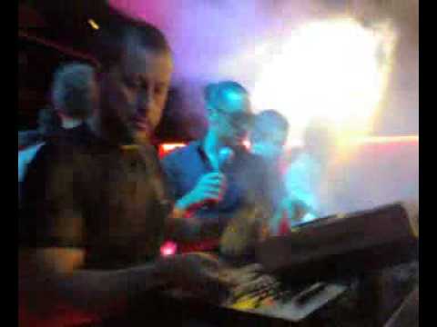 Shoooowruuuumaaaaaaaaaa