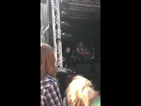 Linnea Larsson - You and I