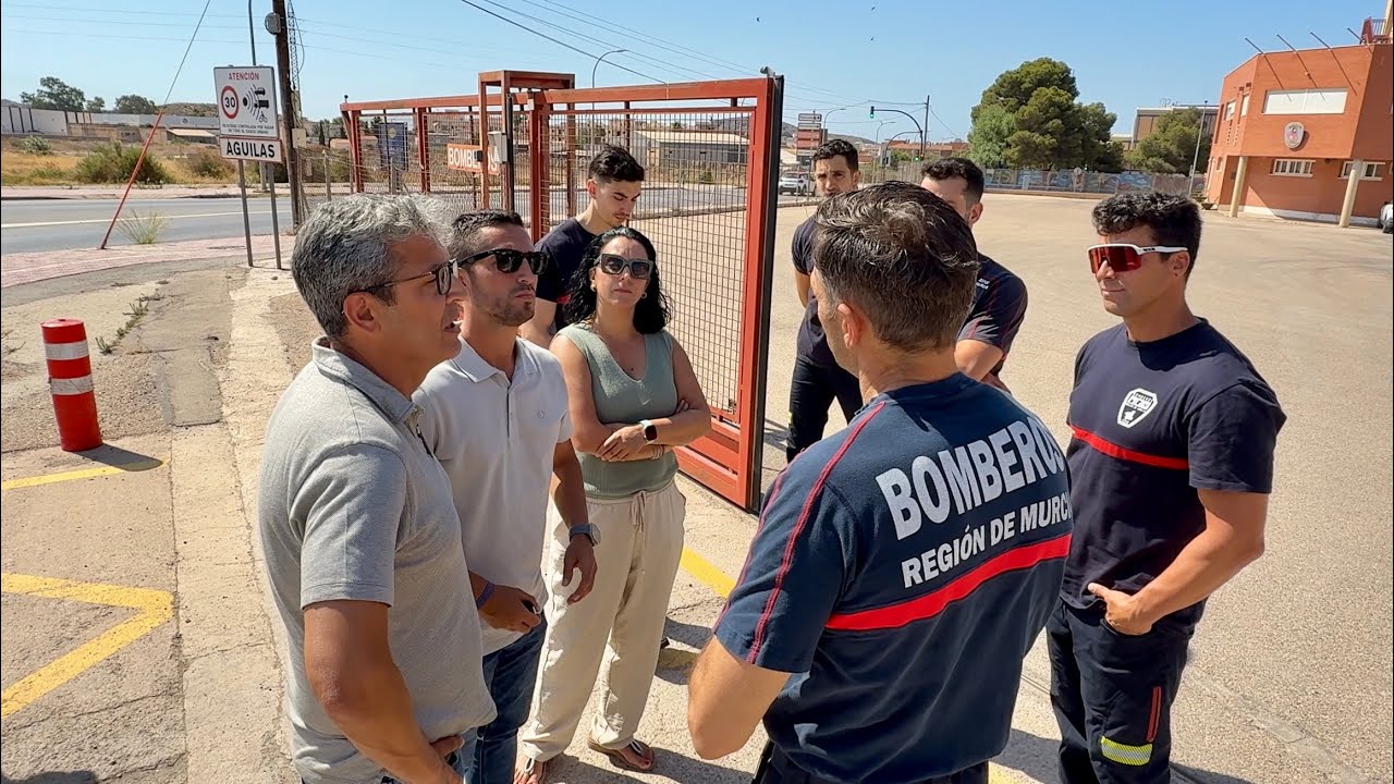 El Ayuntamiento denuncia que “tres de los vehículos asignados al parque de bomberos de Águilas han sido retirados del servicio por averías”