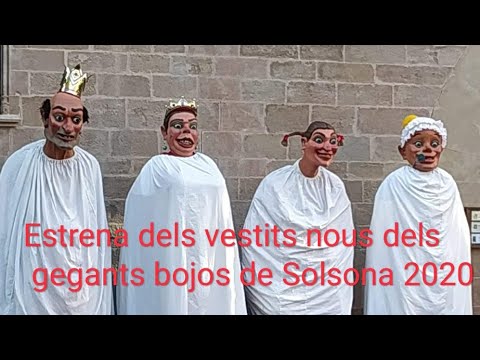 Estrena dels vestits dels gegants bojos de solsona 2020
