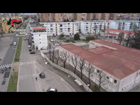 CORONAVIRUS: CONTROLLI A NAPOLI, IL DRONE DEI CARABINIERI SORVOLA IL QURTIERE DI SCAMPIA
