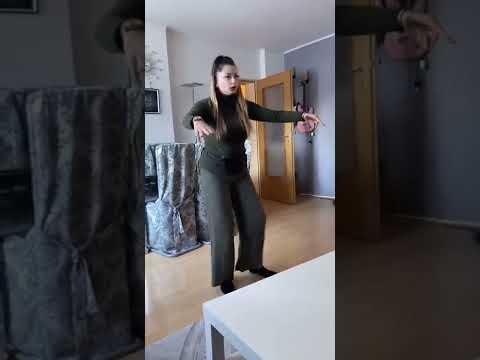 Emina Fazlija fun dance😂💃🏻 #shorts #viral #fyp #tiktok #funny