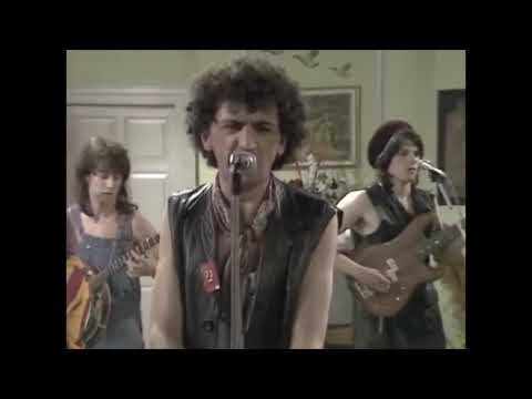 Dexys Midnight Runners - Come On Eileen (No. 73, 17th July 1982)