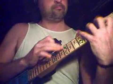 Shred Pentatonics Lessons (ricardo walls)