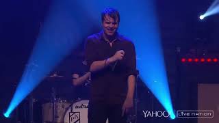 Silverstein - Defend You (Live At DTW 10th Year Tour) (2015)