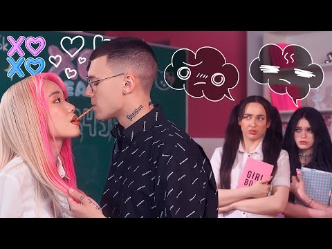 A girl falls for her teacher while her classmate copes with bullying | XOXO EPISODE 5