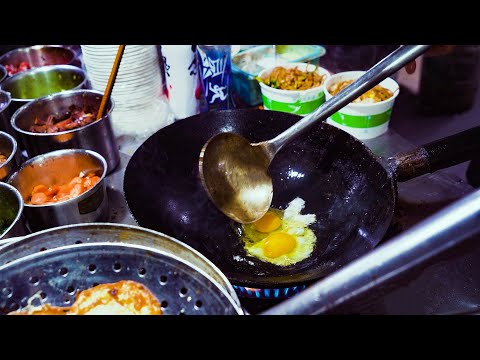Chinese Street Food -Couple Chefs Egg Fried Rice ，Amazing Wok Skills, Huge Wok Fried Chicken
