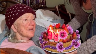 Así Festejamos el cumpleaños de mi abuelita 👵 ~ Saida ZC ~ 💚