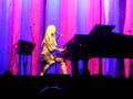 Tori Amos - Yo George/Sweet Dreams part (Ljubljana 26-6-07)