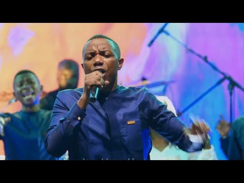 Patrick Kubuya - Nitakufuata Yesu (Live Music Video )