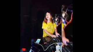 Download lagu DJ RERE MONIQUE - R2M || REMIX HARUSKAH AKU MATI mp3