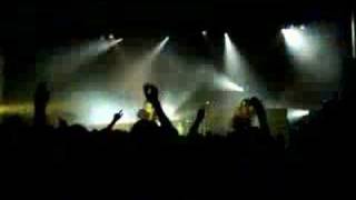 The Perfect Way To Meet; Kiss Chasy