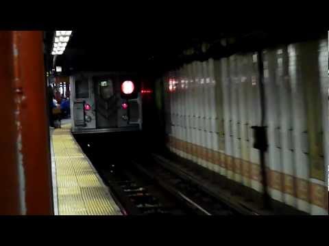 Not in Service R62 bypassing 110th Street - Central Park North