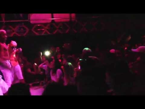 MC's BW na Space CLUB (( Vem na palma vem na palma Funk de Elite))...