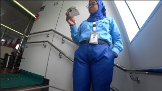 Riding the Zanzibar Ferry: The Seasick Express (#26)