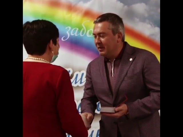Линар Закиров социаль хезмәткәрләрне һөнәри бәйрәмнәре белән котлады