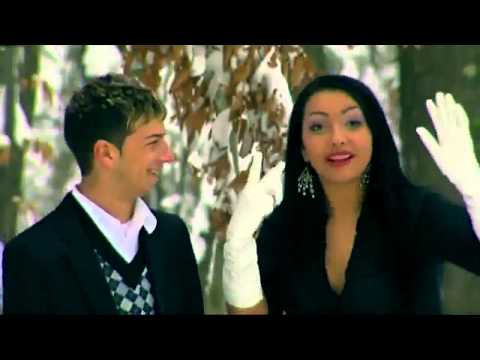 Narcisa si Alex de la Orastie - Eu trag cu familia