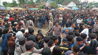 Download lagu Tak Kondusif Tiba2 di Hentikan❗️Barongan Jaranan Rogo Samboyo Putro Live Betet Ngronggot Nganjuk mp3