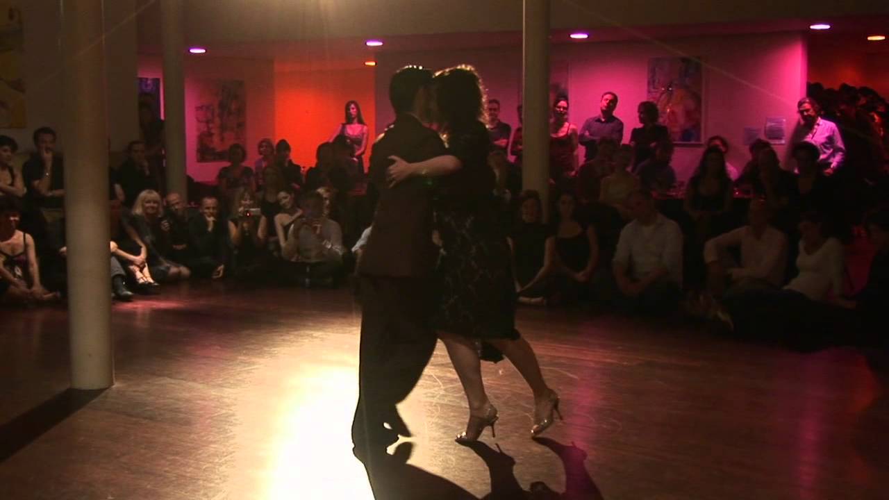 Juan Martin Carrara & Stefania Colina at Santa Milonguita 24/11/2011