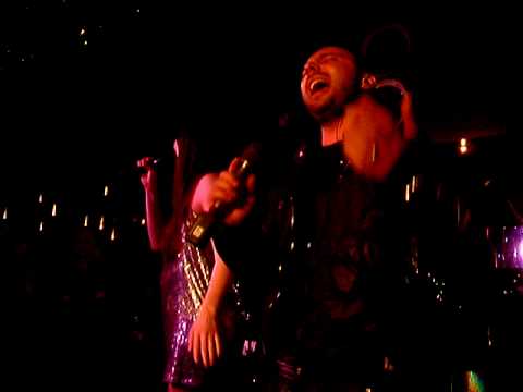Paula Seling & Ovi live @ London Preview Party 2010