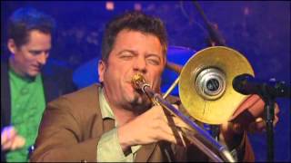 Norah Jones - Sinkin Soon ft J Walter Hawke