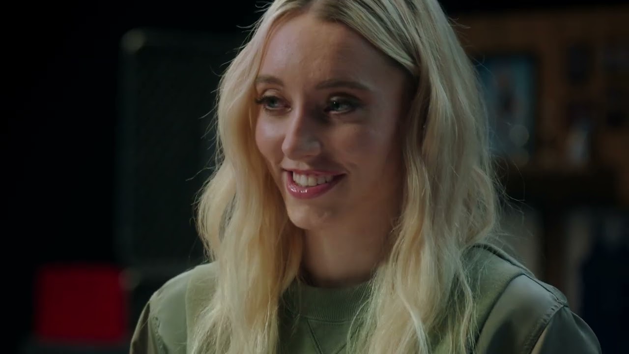 Verizon - In the Bag w/ Paige Bueckers Thumbnail