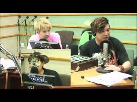 130608 SUKIRA -  Ryeowook & Shindong singing 버스안에서
