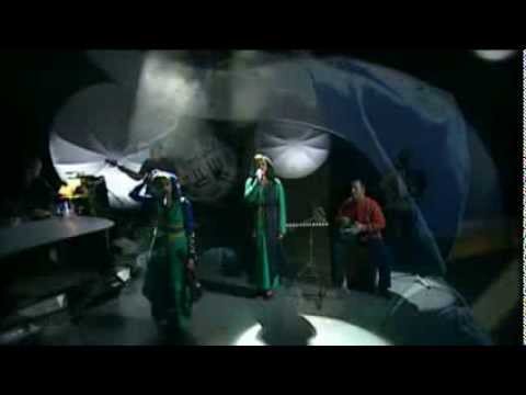 Baumaņu ģimene - GAYATRI MANTRA / ŠĶĒRSU DIENU SAULE TEKA