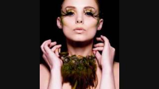 FACE  DE  CHIMENE  BADI