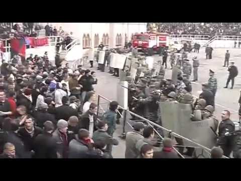 CSKA Moscow Hooligans fight with police at Elec -CSKA game in 2003