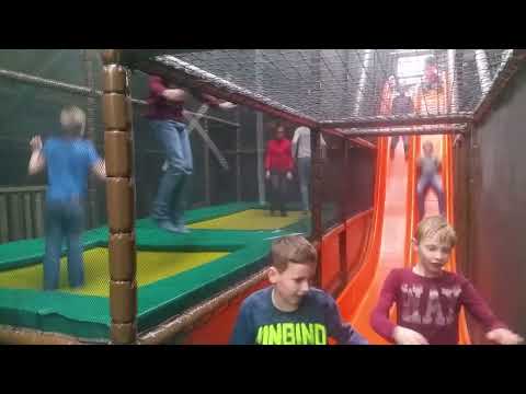 Apenkooien bij de Flierefluiter!