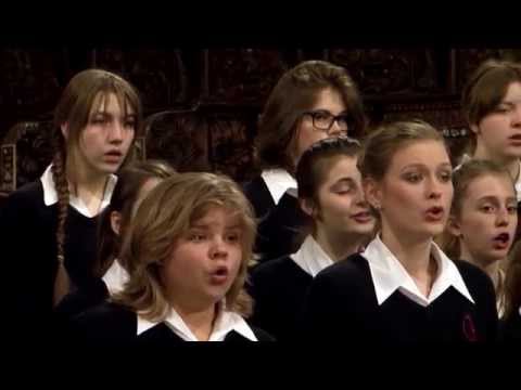 SKOWRONKI Girls' Choir, Alicja Szeluga / Eatnemen Vuelie by Frode Fjellheim