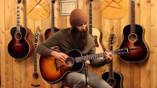 Video thumbnail for Waterloo WL-14X - T Bar by Eddie's Guitars
