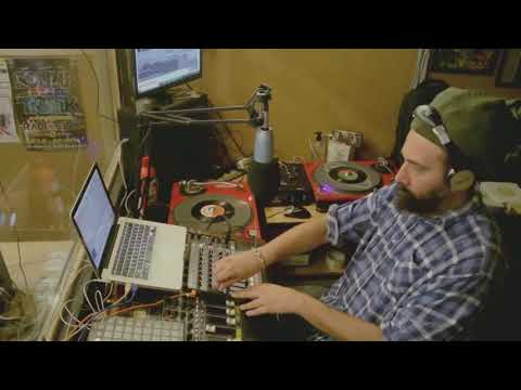 Radio Città Reggae FM play Blackboard Jungle