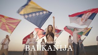 Musik-Video-Miniaturansicht zu Balkanija Songtext von Tea Tairović