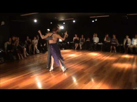 Vanesa y Facundo Tango Tokyo Academy 2011.wmv