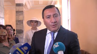 Իմ տիկինը հուՅր ա, ի՞նչ անի թողի էթա մեծ դաՅլիճի հուՅրերից մեկն ա. Տիգրան Արզաքանցյան: Լրաբեր