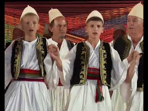 NA E LANE TE PARET TANE - GRUPI I FEMIJEVE TE SHKOLLES "ASIM ZENELI"