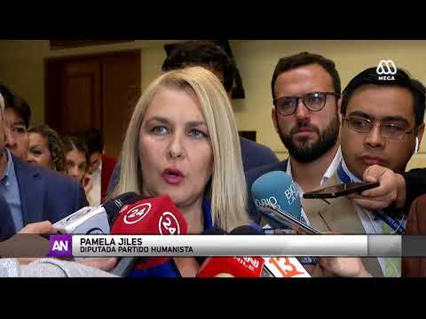 Diputado Urrutia trata a víctimas de la Dictadura de "terroristas" y Pamela Jiles lo encara