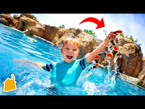 SNAKE IN THE POOL! Video