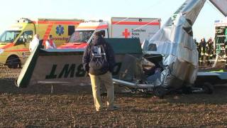 preview picture of video 'Zwei Tote bei Flugzeugabsturz in Korbach.mpg'