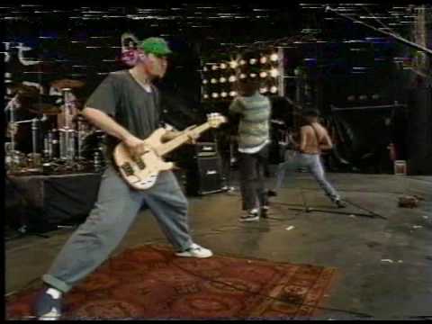 Rage Against The Machine - Bullet In The Head - 1993
